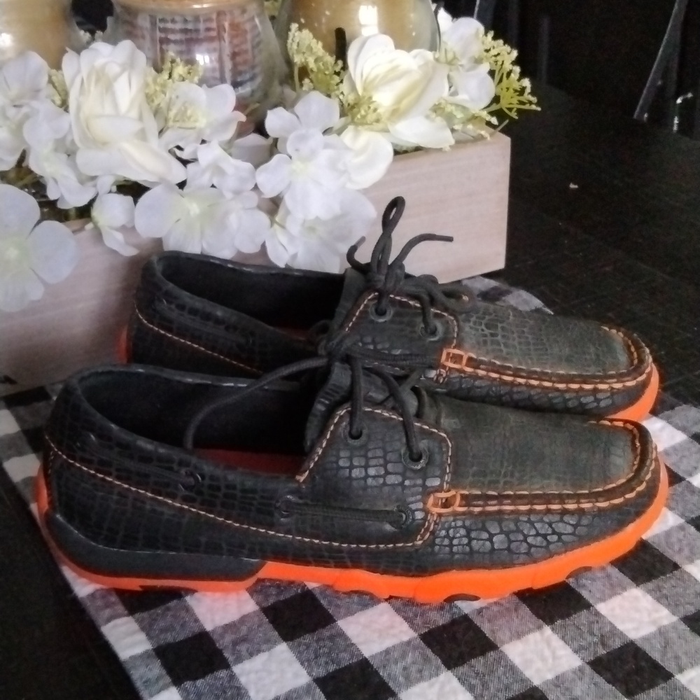TWISTED X MOCASINES